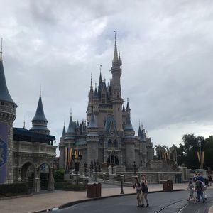 Meet your Posher, Loretta